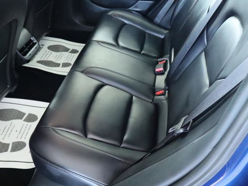 Used 2020 Tesla Model 3 Performance image 24