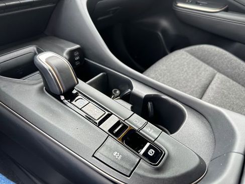 Used 2023 Toyota Crown XLE image 37