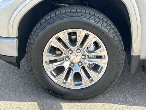 Used 2026 GMC Sierra 1500 Denali AWD/4WD image 33
