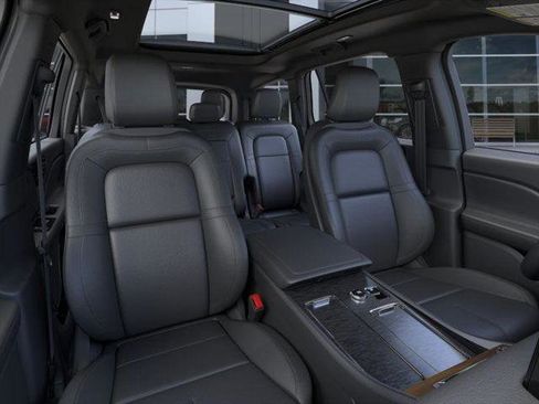 New 2026 Lincoln Aviator Reserve image 10