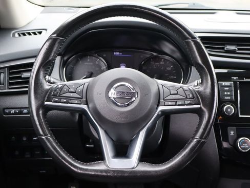 Used 2018 Nissan Rogue SL AWD/4WD image 18