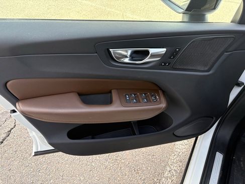 Used 2023 Volvo XC60 B5 Plus w/ Climate Package image 17