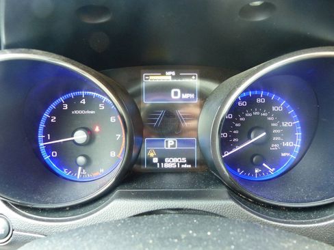 Used 2016 Subaru Outback 2.5i Limited image 27