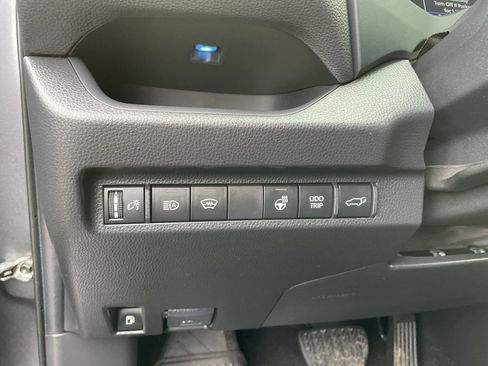 Certified 2023 Toyota RAV4 XSE image 28