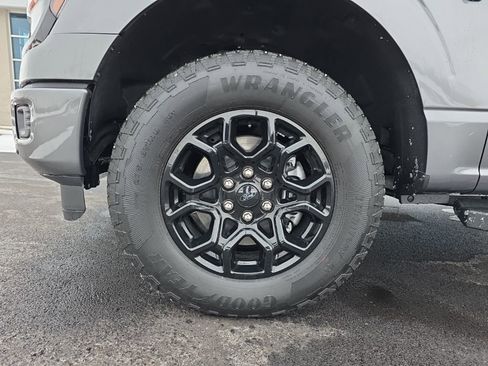 Used 2025 Ford F150 XLT w/ Equipment Group 302A MID image 18