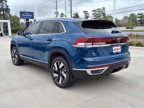 New 2026 Volkswagen Atlas Cross Sport SEL AWD/4WD image 8