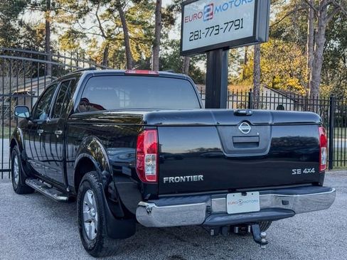 Used 2009 Nissan Frontier SE w/ SE Value Truck Pkg image 5