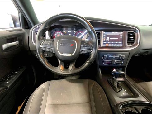 Used 2018 Dodge Charger R/T w/ Blacktop Package image 13