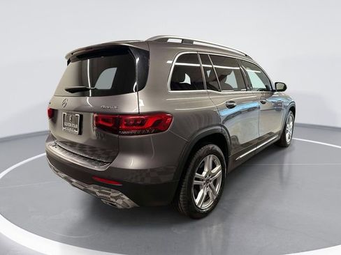 Certified 2022 Mercedes-Benz GLB 250 4MATIC image 4