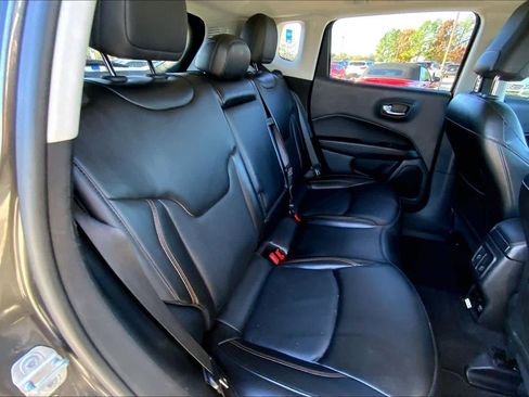 Used 2020 Jeep Compass Limited AWD/4WD image 35