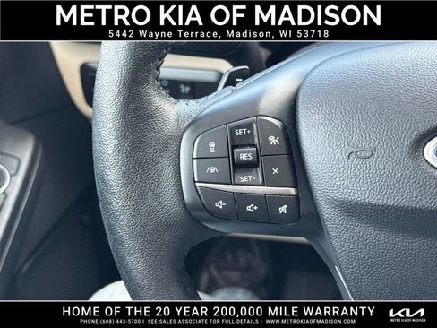 Used 2020 Ford Escape Titanium AWD/4WD image 20