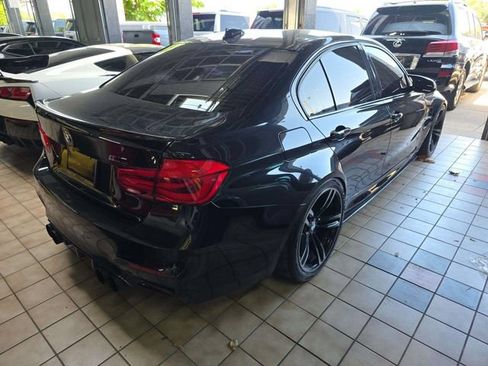 Used 2017 BMW M3 RWD image 2