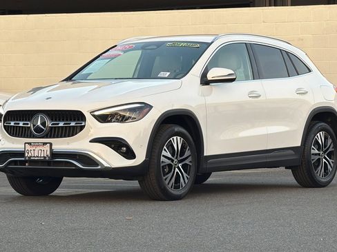 Certified 2025 Mercedes-Benz GLA 250 image 8