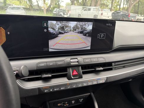 Used 2025 Kia K4 FWD image 23