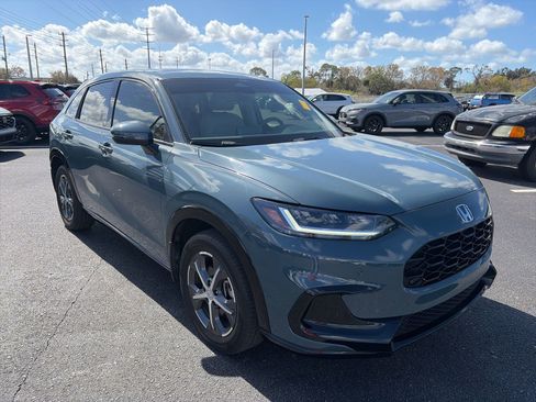 Certified 2024 Honda HR-V EX-L image 1