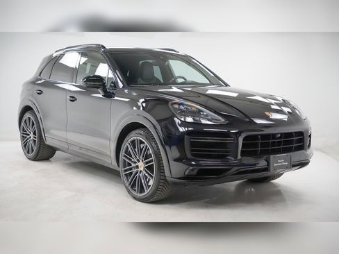 Certified 2019 Porsche Cayenne Turbo image 8
