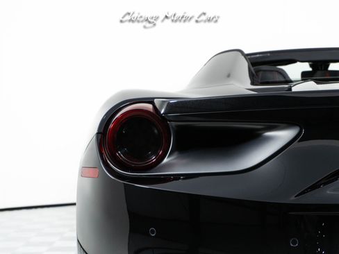 Used 2018 Ferrari 488 Spider RWD image 11