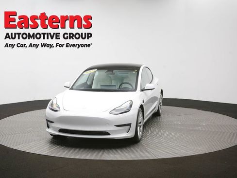 Used 2023 Tesla Model 3 Standard Range image 48