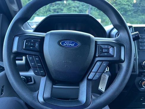 Used 2018 Ford F150 XLT AWD/4WD image 14
