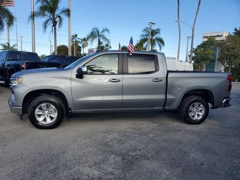 Used 2025 Chevrolet Silverado 1500 LT image 4