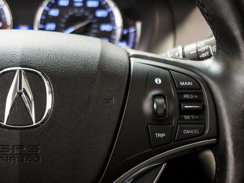 Used 2020 Acura MDX FWD image 30