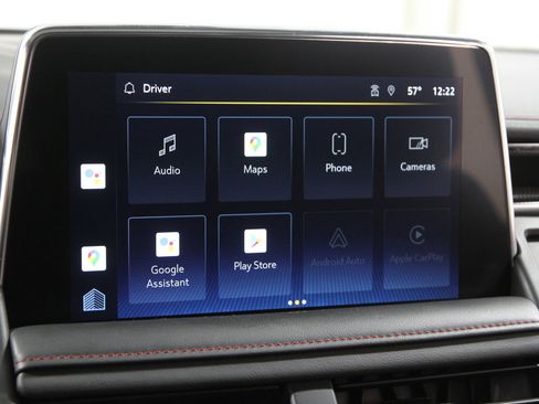 Used 2022 Chevrolet Suburban RST w/ Luxury Package image 11