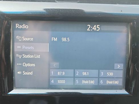 Used 2020 Toyota Camry LE image 17