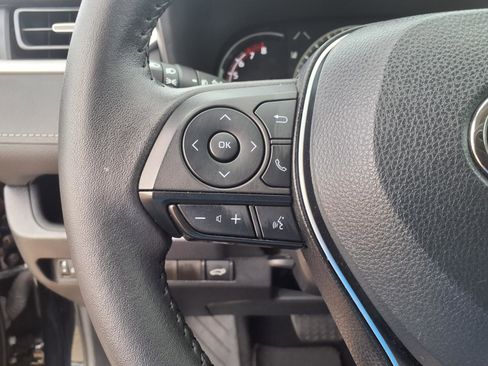 Used 2025 Toyota RAV4 XLE Premium FWD image 20