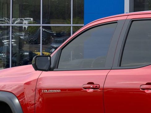 New 2026 Chevrolet Colorado ZR2 w/ Technology Package image 12