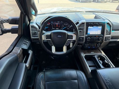 Used 2017 Ford F250 Lariat w/ Lariat Value Package image 15