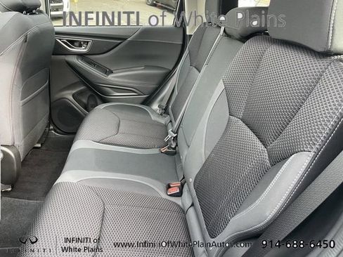 Used 2021 Subaru Forester Premium AWD/4WD image 7