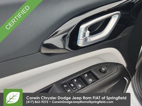 Used 2023 Jeep Compass Limited AWD/4WD image 21