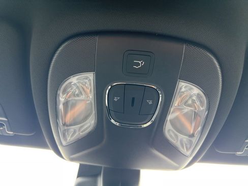 New 2026 Jeep Compass Limited image 33