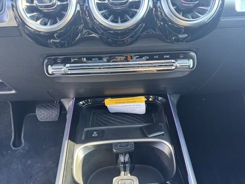 Used 2026 Mercedes-Benz GLB 250 4MATIC image 17