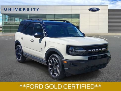 Certified 2024 Ford Bronco Sport Outer Banks w/ Tech Package AWD/4WD image 1