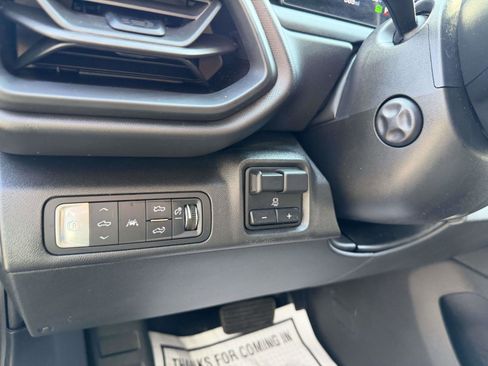 Certified 2024 Chevrolet Silverado EV W/T AWD/4WD image 19