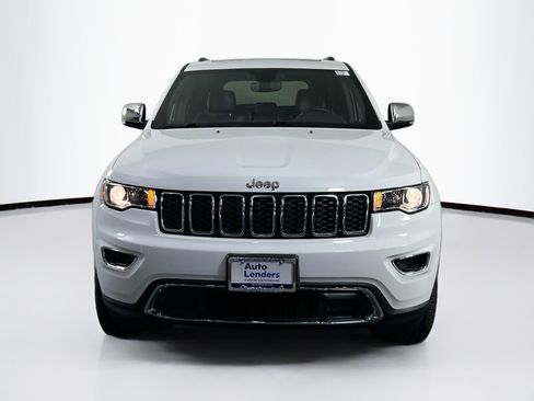 Used 2022 Jeep Grand Cherokee Limited image 2