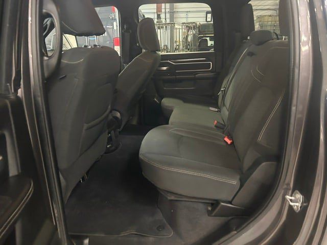 Certified 2025 RAM 2500 Big Horn AWD/4WD image 34