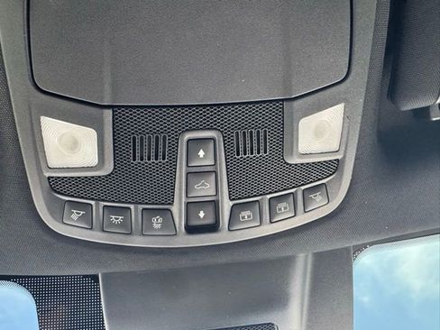 Used 2021 Ford Expedition Limited AWD/4WD image 23