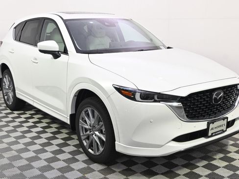 New 2025 MAZDA CX-5 AWD 2.5 S w/ Premium Plus Pkg image 8