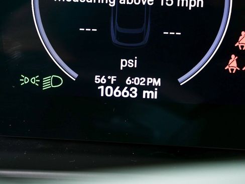 Certified 2024 Porsche Cayenne S image 12