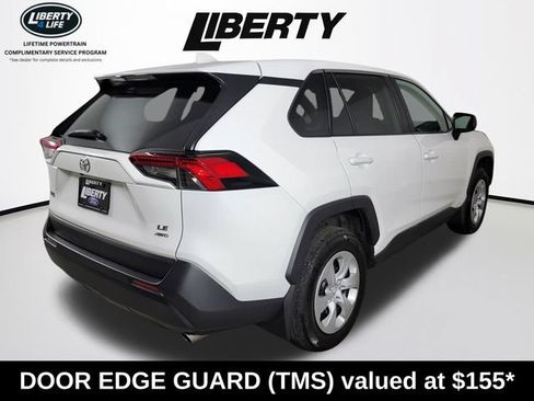 Used 2024 Toyota RAV4 LE AWD/4WD image 3