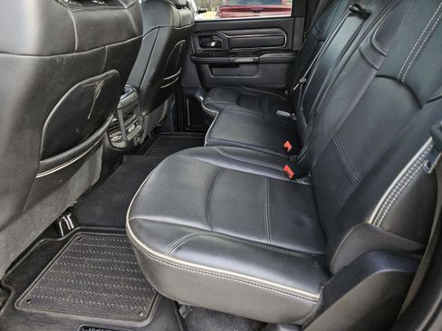 Used 2023 RAM 3500 Limited image 22