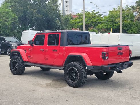 Used 2021 Jeep Gladiator Sport AWD/4WD image 6