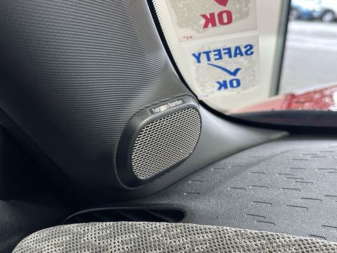 Certified 2025 MINI Cooper 2-Door Hardtop image 17