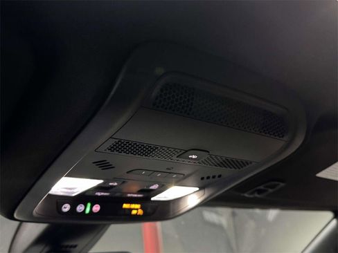 Used 2022 Cadillac XT5 Premium Luxury image 30