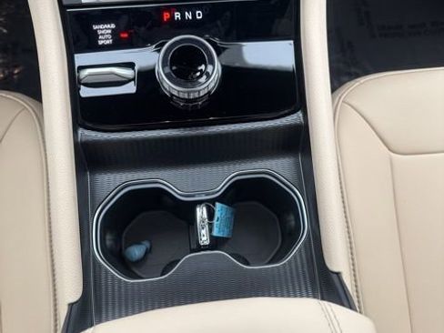 New 2025 Jeep Grand Cherokee Limited w/ Trailer Tow Package image 12