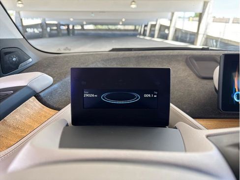 Used 2014 BMW i3 RWD image 16