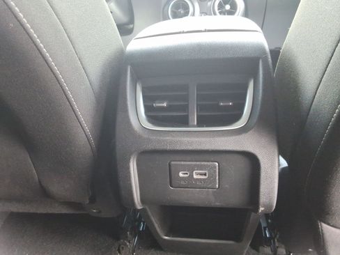 Used 2023 Chevrolet Blazer LT image 27