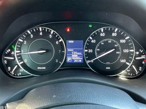 Used 2019 Nissan Armada Platinum w/ Captain's Chairs Package AWD/4WD image 38